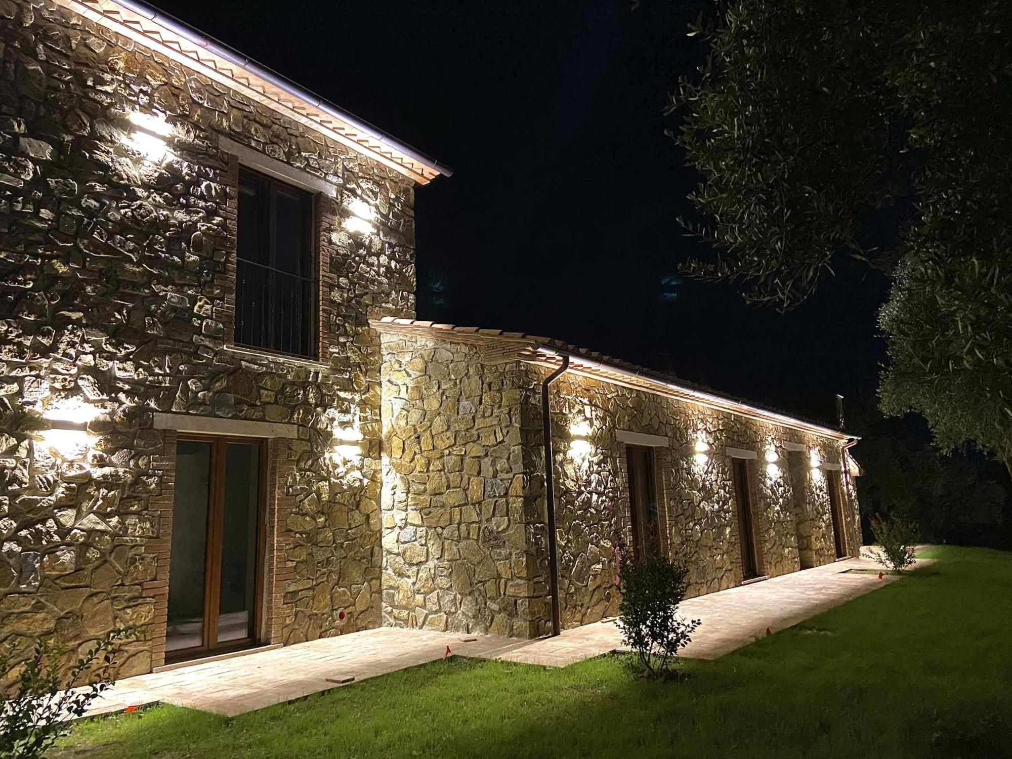Fattoria Pianetti Guest House Манчано Екстериор снимка